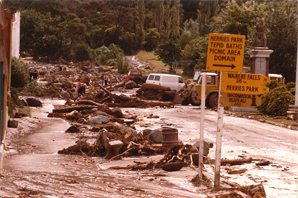 Te Aroha, 1985.