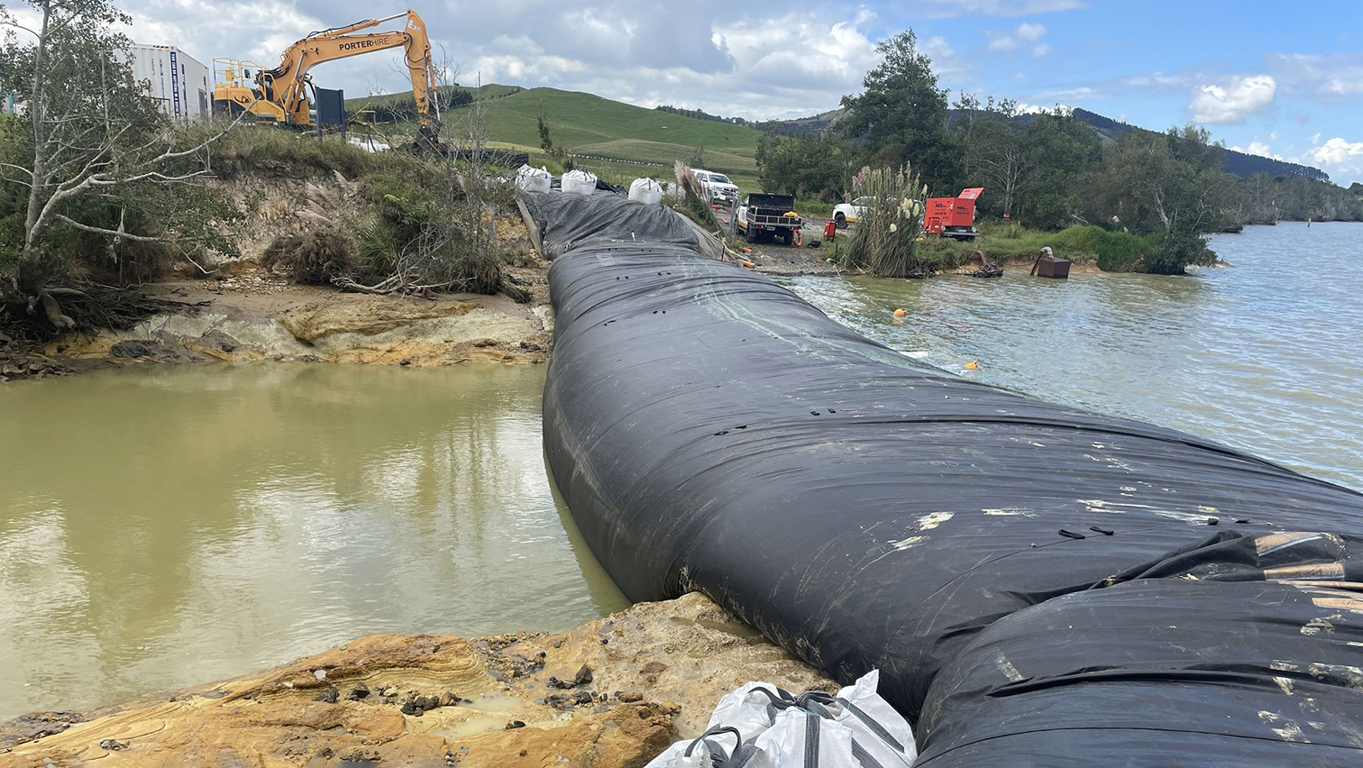 Photograph of the Aquadam water levels ready for hand netting